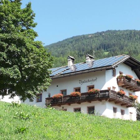 Gruppenhaus Thalackerhof Brunico Exterior foto